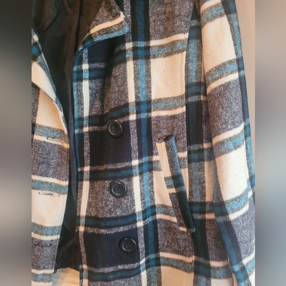 Plaid Pea Coat Trendy Like New - Picture 5 of 7